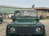 Usata Land Rover Defender 122 CV (89 kW) 2004 Verde Station wagon