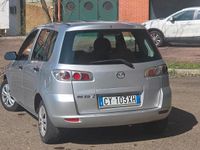 Usata Mazda 2 67 CV (49 kW) 2005 Grigio Utilitaria