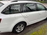 Usata Skoda Octavia Executive 116 CV (85 kW) 2018 Bianco Station wagon