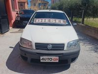 Usata Fiat Punto Active 70 CV (51 kW) 2005 Bianco Utilitaria