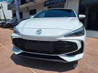 Nuevo MG MG3 Comfort 115 CV (84 kW) 2026 Amarillo Utilitario