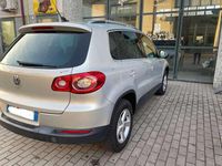 Usata VW Tiguan Sport 140 CV (102 kW) 2009 Argento SUV