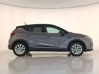 Usata Renault Captur Intens 91 CV (66 kW) 2021 Grigio argento SUV