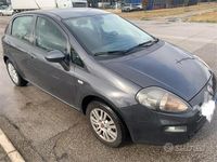 Usata Fiat Grande Punto 77 CV (56 kW) 2016 Grigio Utilitaria