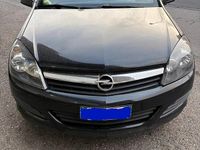 Occasion Opel Astra GTC 90 ch (66 kW) 2006 Noir Berline