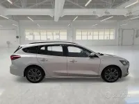 Usata Ford Focus ST 115 CV (84 kW) 2023 Grigio Station wagon