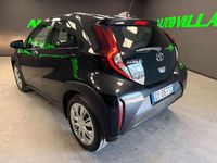 Usata Toyota Aygo X Active 72 CV (52 kW) 2025 Nero SUV