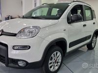 Usata Fiat Panda 4x4 S 84 CV (61 kW) 2018 Bianco Utilitaria