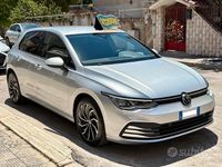 Usata VW Golf VII 116 CV (85 kW) 2021 Grigio Utilitaria