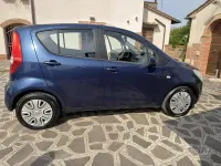 Usata Opel Agila 65 CV (47 kW) 2009 Blu Utilitaria