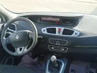 Usata Renault Scénic III 110 CV (80 kW) 2011 Monovolume