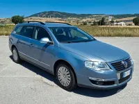 Usata VW Passat Comfortline 150 CV (110 kW) 2009 Bluazzurro Berlina