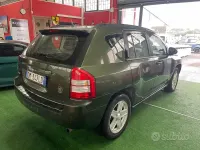 Usata Jeep Compass 140 CV (102 kW) 2008 Verde SUV