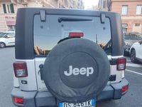 Usata Jeep Wrangler Sahara 177 CV (130 kW) 2008 Argento SUV