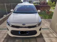 Usata Kia Rio 90 CV (66 kW) 2017 Bianco Berlina