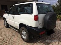 usata Nissan Terrano Terrano II 2.7 Tdi 3 porte SE