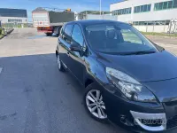 Usata Renault Scénic III 110 CV (80 kW) 2011 Monovolume
