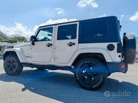 Usata Jeep Wrangler Sahara 177 CV (130 kW) 2010 SUV