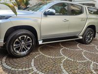 Usata Mitsubishi L200 150 CV (110 kW) 2020 Grigio Pick-up