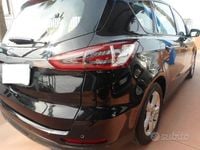 Usata Ford S-MAX Titanium 150 CV (110 kW) 2016 Marrone Monovolume