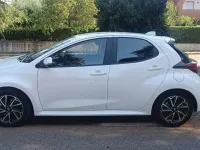 Usata Toyota Yaris Hybrid Active 92 CV (67 kW) 2022 Berlina