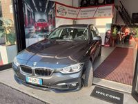 Usata BMW 318 Luxury Line 150 CV (110 kW) 2017 Grigio Station wagon