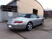Usata Porsche 996 300 CV (220 kW) 1999 Argento Cabrio