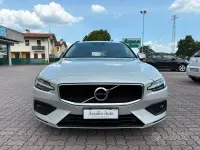 Usata Volvo V60 150 CV (110 kW) 2020 Grigio Station wagon