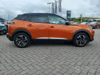 Usata Peugeot e-2008 GT 100 kW (136 CV) 2021 Arancione SUV