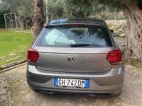 Usata VW Polo 95 CV (69 kW) 2019 Grigio Utilitaria