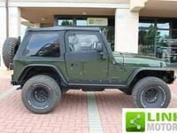 Usata Jeep Wrangler Sport 118 CV (86 kW) 1998 Verde metallizzato SUV