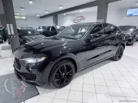 Usata Maserati Levante 274 CV (201 kW) 2018 Nero SUV