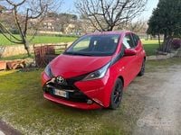 Usata Toyota Yaris 106 CV (77 kW) 2016 Rosso Berlina