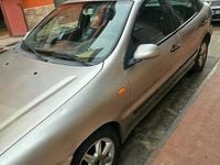 Begagnad Fiat Brava 101 HK (74 kW) 2001 Grå Halvkombi