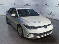 Usata VW Golf VIII Life 116 CV (85 kW) 2021 Bianco Utilitaria