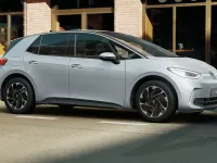 Nuova VW ID.3 Pro 150 kW (204 CV) 2026 Scale silver metallizzato nero Utilitaria