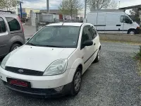Usata Ford Fiesta 68 CV (50 kW) 2010 Bianco Furgone