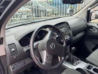 Usata Nissan Navara 190 CV (139 kW) 2011 Nero Pick-up