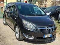 Usata Opel Meriva Cosmo 120 CV (88 kW) 2015 Nero Monovolume
