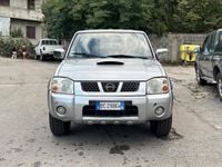 Usata Nissan Navara 133 CV (97 kW) 2002 Grigio Pick-up