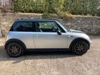 Usata Mini Cooper S 170 CV (125 kW) 2005 Grigio Utilitaria