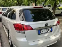 Usado Subaru Legacy 150 CV (110 kW) 2010 Blanco Familiar
