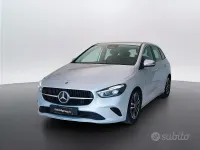 Usata Mercedes B180 Advanced 116 CV (85 kW) 2023 Argento iridio Utilitaria