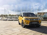 Usata Suzuki Vitara 129 CV (94 kW) 2021 Bianco SUV