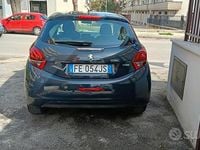 Usata Peugeot 208 Allure 82 CV (60 kW) 2016 Grigio Utilitaria