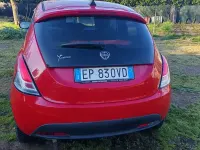 Usata Lancia Ypsilon 69 CV (50 kW) 2013 Rosso Utilitaria