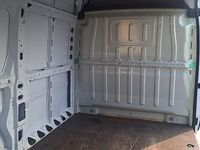 Usata Fiat Ducato 33 131 CV (96 kW) 2018 Bianco pastello Furgone