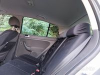 Usata VW Golf V 110 CV (80 kW) 2007 Verde Berlina