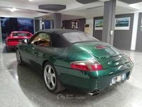 Usata Porsche 911 Carrera Cabriolet 300 CV (220 kW) 2000 Verde Cabrio