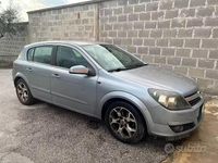 Usata Opel Astra 101 CV (74 kW) 2005 Berlina